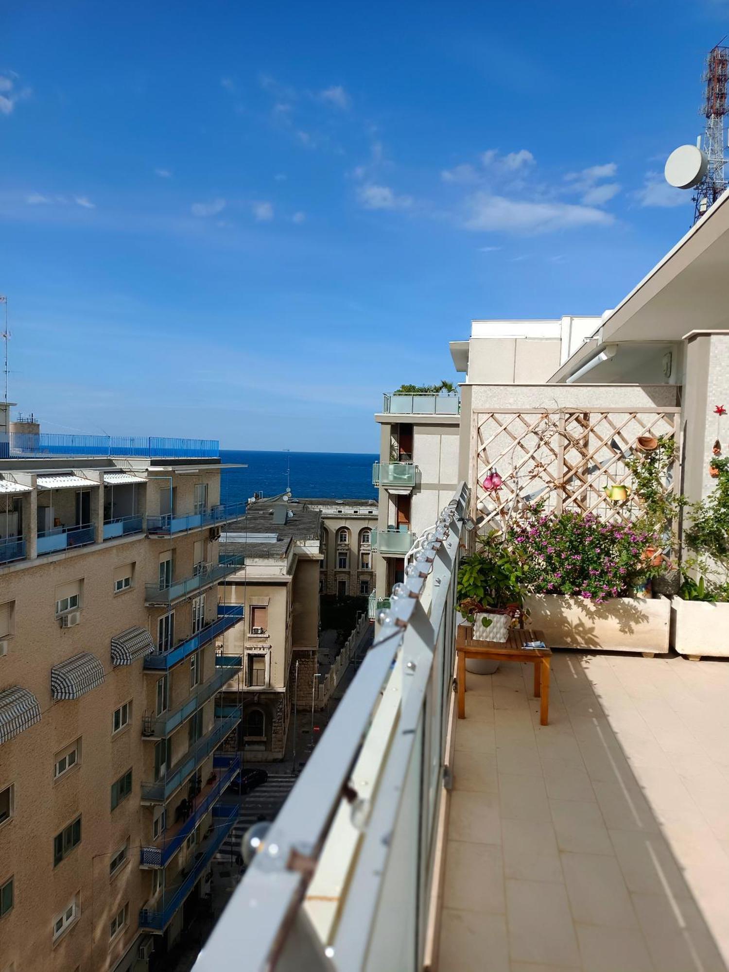 La Dimora Vista Mare Διαμέρισμα Μπάρι Εξωτερικό φωτογραφία